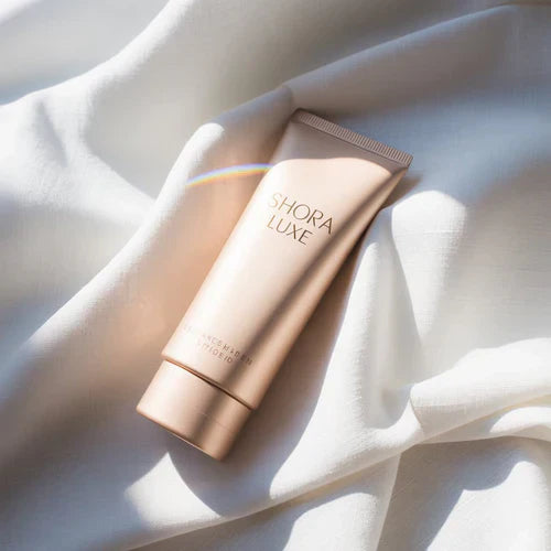 Vitamin C & Niacinamide Face Serum: The Brightening Duo Your Skin Has Been Waiting For